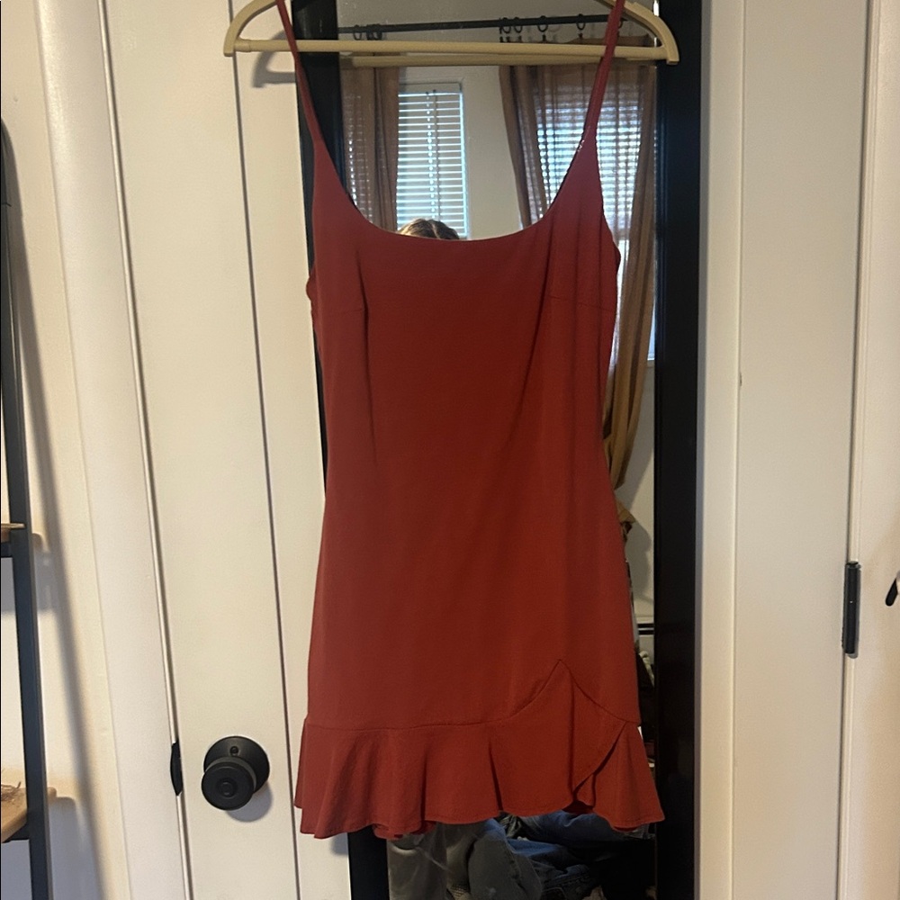 Chic Rust Mini Dress with Ruffle Hem